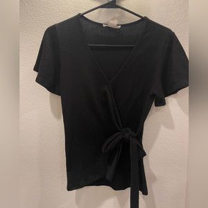Black v neck knit blouse